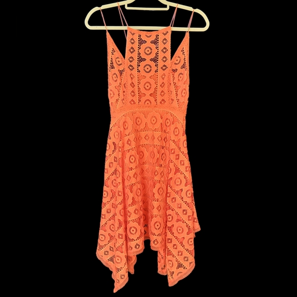 Free People Just Like Honey Coral Handkerchief Lace Overlay Midi Dress size 0 - Picture 3 of 16